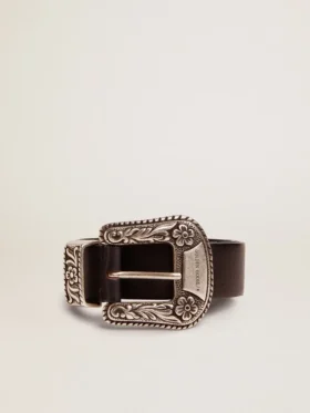 Cinturón para mujer de cuero negro con hebilla decorada en color plateado