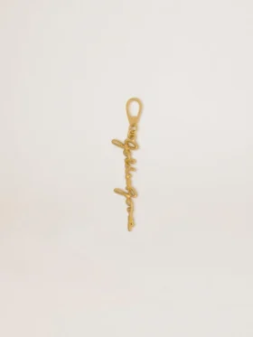 Colgante de latón dorado con la firma de golden goose