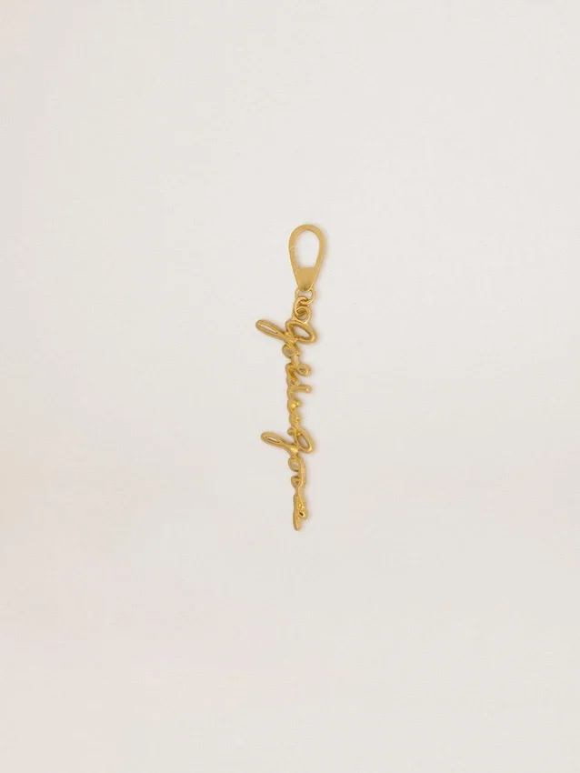 Colgante de latón dorado con la firma de golden goose