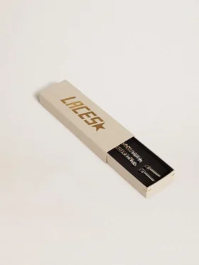 Cordones beige con estampado de leopardo y logotipo blanco en contraste