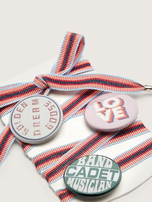 Cordones multicolores «Pieles» con broches
