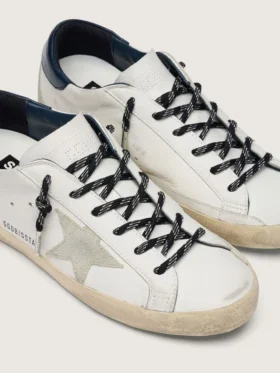 Cordones negros para tenis de senderismo con detalles en gris