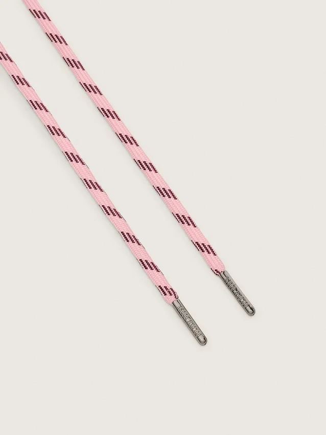 Cordones para caminatas en rosa y burdeos