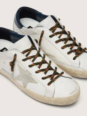 Cordones para tenis de senderismo en verde militar con detalles en naranja