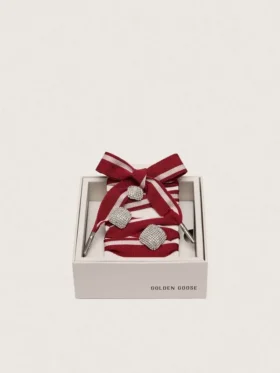 Cordones «Pieles» bicolor con tres dijes plateados
