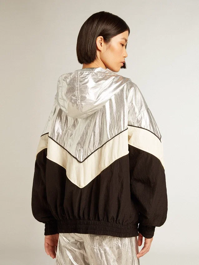 Cortavientos para mujer en tejido técnico plateado y negro