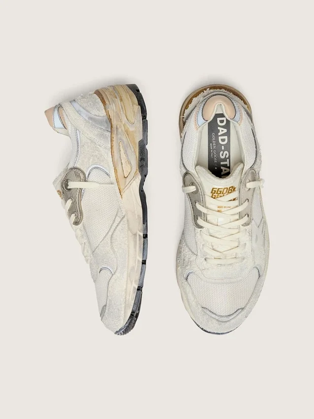 Dad-Star para mujer en gamuza y malla con estrella de cuero blanco y lengüeta del talón de cuero beige
