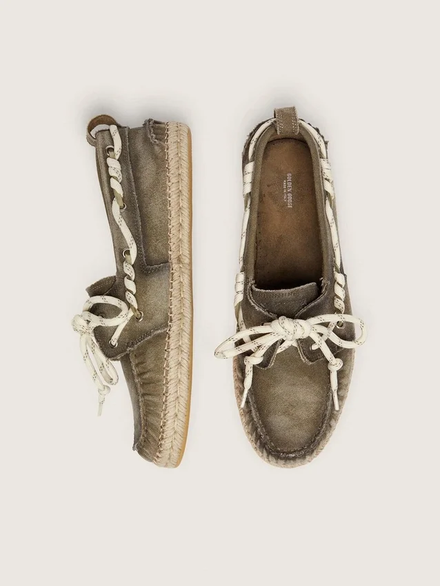 Espadrillas Cruise para hombre en lona verde militar con cordones blancos de senderismo