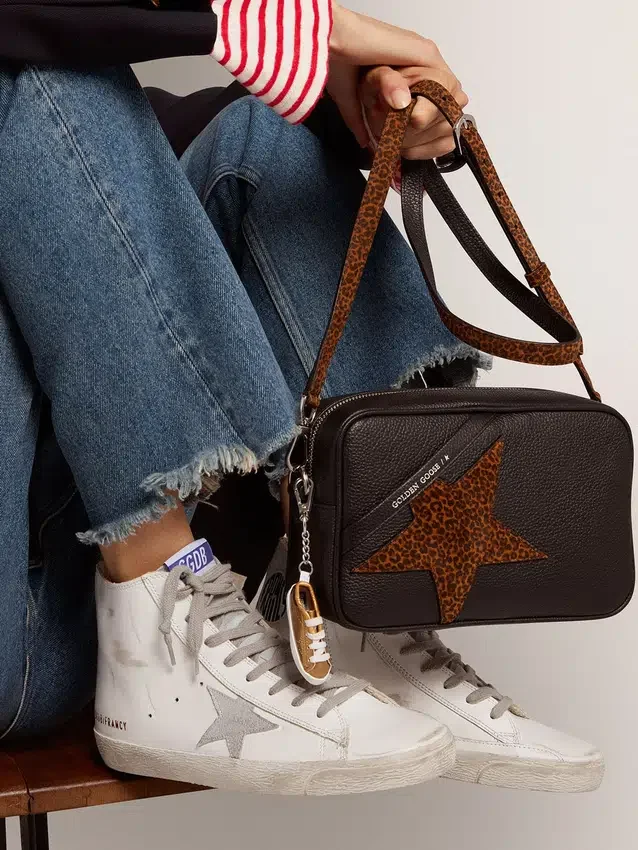 Francy para mujer en piel con estrella de gamuza