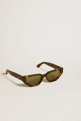 Gafas de sol de estilo rectangular con marco color marrón habana
