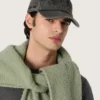 Gorra de béisbol color antracita con parche «Golden» tono sobre tono