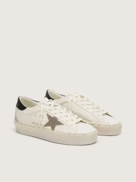 Hi Star con estrella de cristal Swarovski y lengüeta de talón de cuero negro
