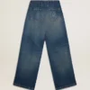 Jeans de mujer de corte ancho y lavado medio CNY
