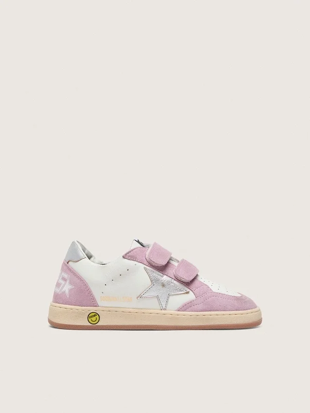 Junior Ball Star en cuero blanco con estrella de cuero plateado metalizado e inserciones de gamuza lila
