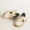 Junior Ball Star en cuero blanco con estrella de gamuza verde