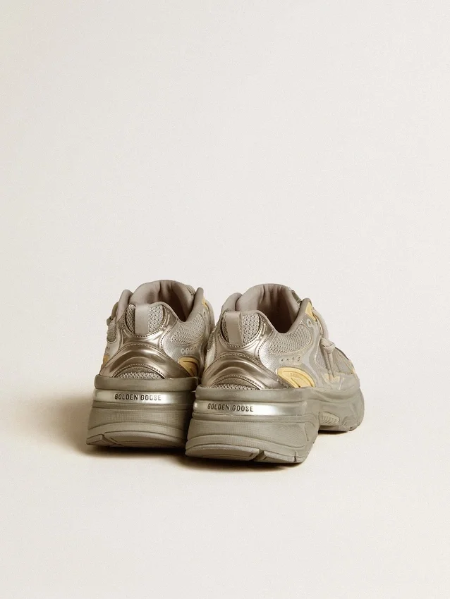 Lightstar para mujer en cuero metalizado y malla plateada con estrella gris