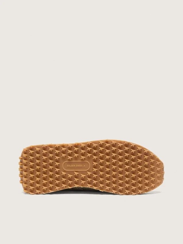 Marathon para hombre en nylon verde salvia con estrella blanca