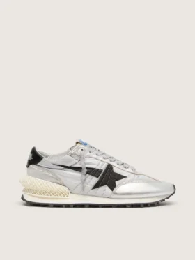 Marathon para mujer con parte superior de nylon ripstop plateado y estrella negra