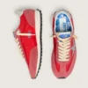 Marathon para hombre con parte superior de nylon rojo y estrella plateada