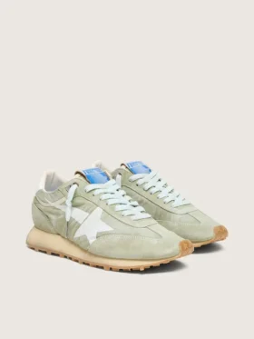 Marathon para mujer en nylon verde salvia con estrella blanca