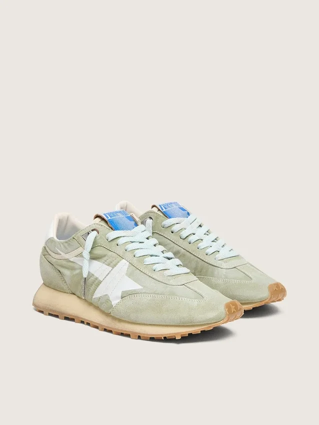 Marathon para mujer en nylon verde salvia con estrella blanca