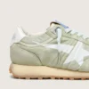 Marathon para mujer en nylon verde salvia con estrella blanca