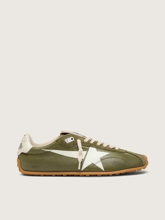 Marathon Speed para mujer en cuero verde oliva con estrella color crema