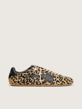 Marathon Speed para mujer en piel de potro con estampado de leopardo beige y negro con estrella de cuero negro
