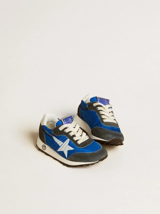 Marathon Young en nylon azul con estrella estampada y lengüeta de cuero en el talón