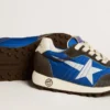 Marathon Young en nylon azul con estrella estampada y lengüeta de cuero en el talón