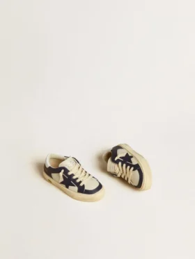 May Junior en cuero blanco y azul con estrella y lengüeta del talón de cuero