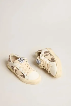 May Teen en cuero blanco y purpurina dorado rosa con estrella de gamuza beige