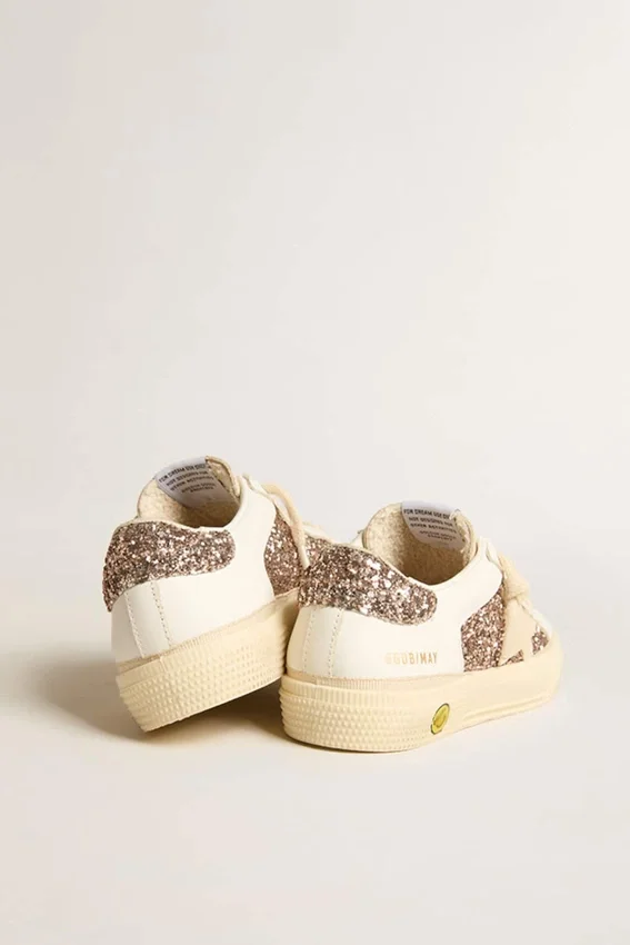 May Teen en cuero blanco y purpurina dorado rosa con estrella de gamuza beige
