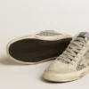 Mid Star en purpurina plateada con estrella y detalle en gamuza gris hielo