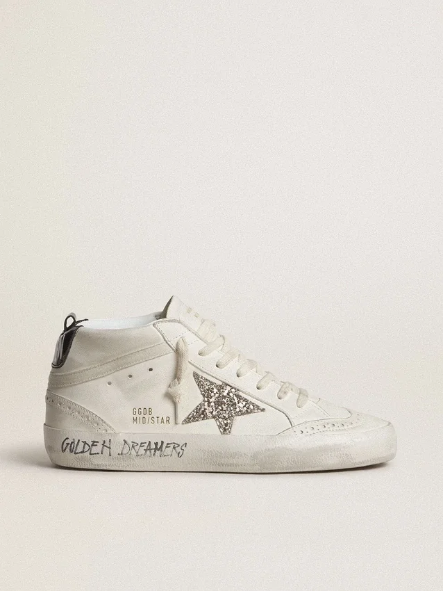 Mid Star para mujer con estrella plateada con purpurina y lengüeta del talón laminada en negro