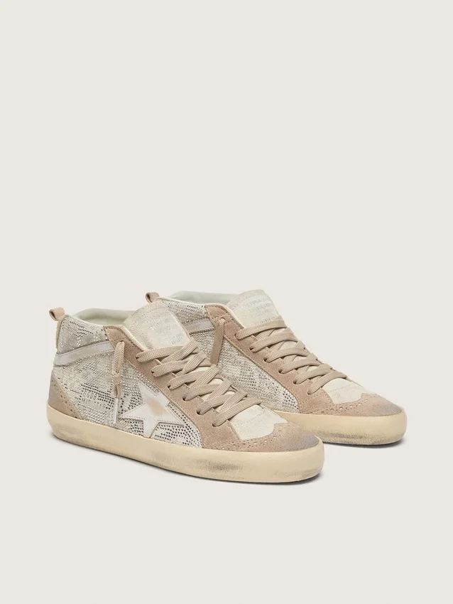 Mid Star para mujer en gamuza beige con Swarovski plateados y estrella de cuero blanco