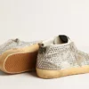 Mid Star para mujer en gamuza blanca y gris paloma con cristales Swarovski