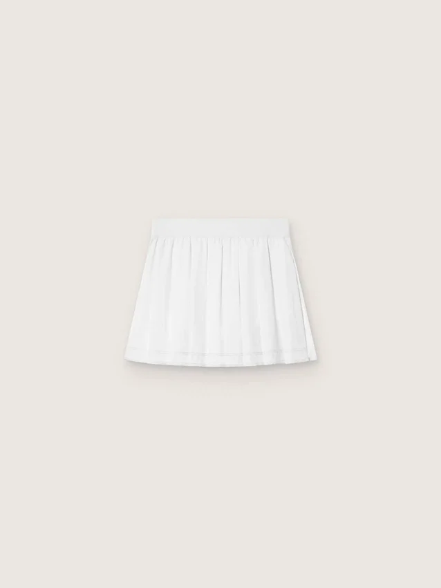 Minifalda deportiva plisada en blanco