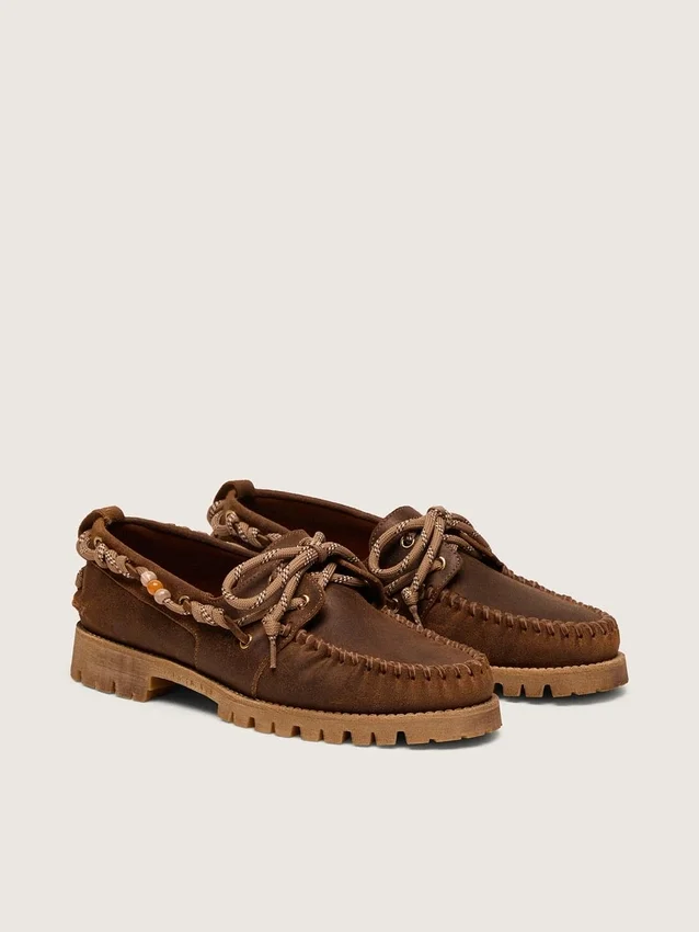Mocasines Cruise para hombre en gamuza encerada marrón con cordones de senderismo gris paloma