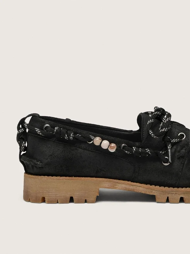 Mocasines Cruise para hombre en gamuza encerada negra con cordones negros de senderismo