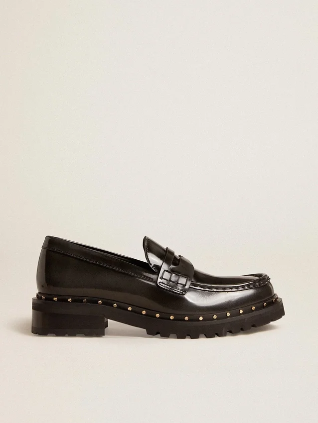 Mocasines gruesos para mujer en cuero negro con tachuelas