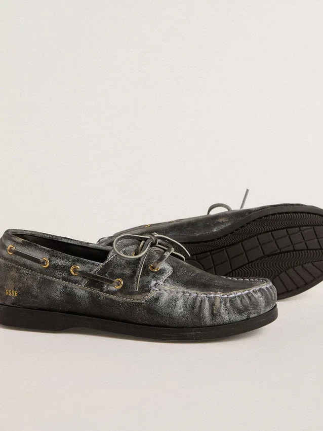 Mocasín Cruise para adolescentes en cuero negro con efecto desgastado