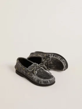 Mocasín Cruise para niños en cuero negro desgastado