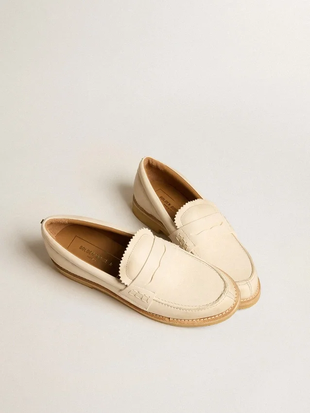 Mocasín Jerry en cuero blanco mantequilla