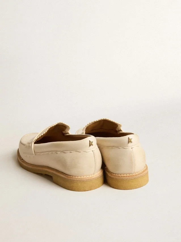 Mocasín Jerry en cuero blanco mantequilla