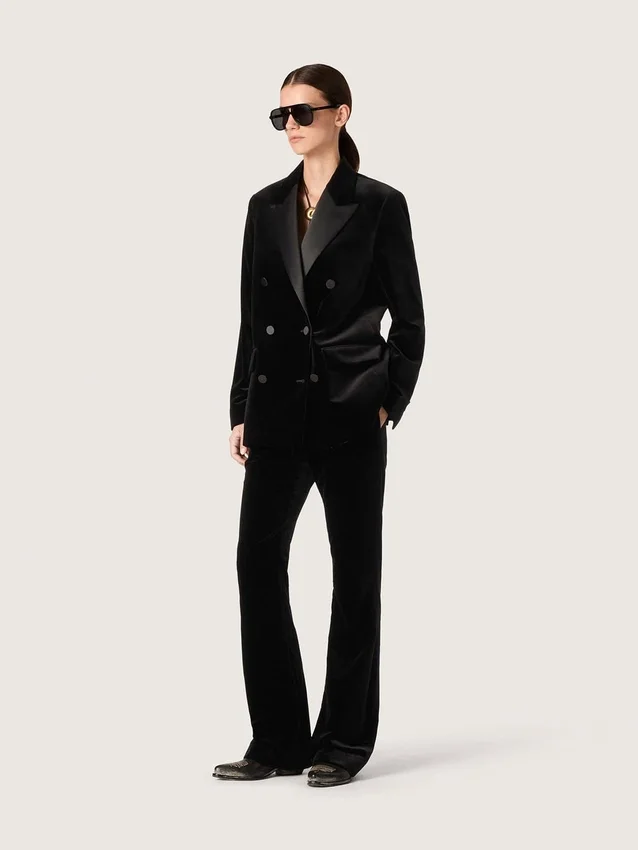 Pantalones acampanados de corte ajustado para mujer en terciopelo de algodón negro