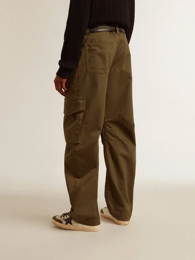 Pantalones cargo verde oliva