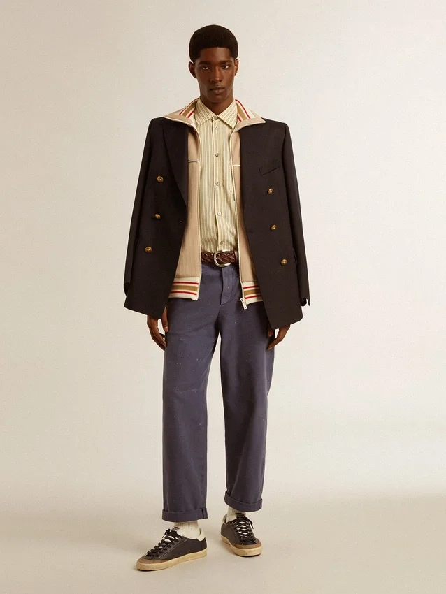 Pantalones chinos para hombre en azul con efecto desgastado