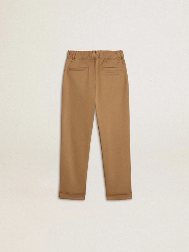 Pantalones chinos para niños en algodón color tabaco