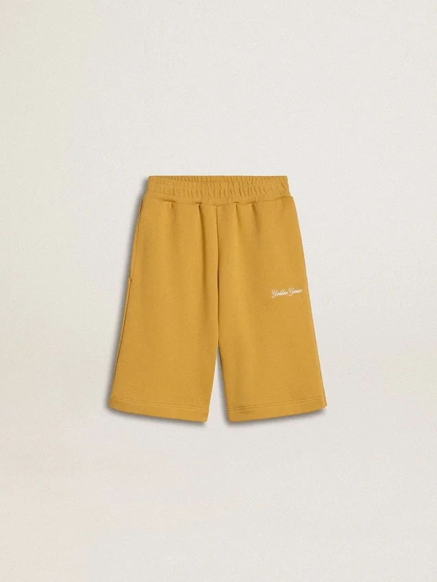 Pantalones cortos de jogging para niños en amarillo ocre con bordado